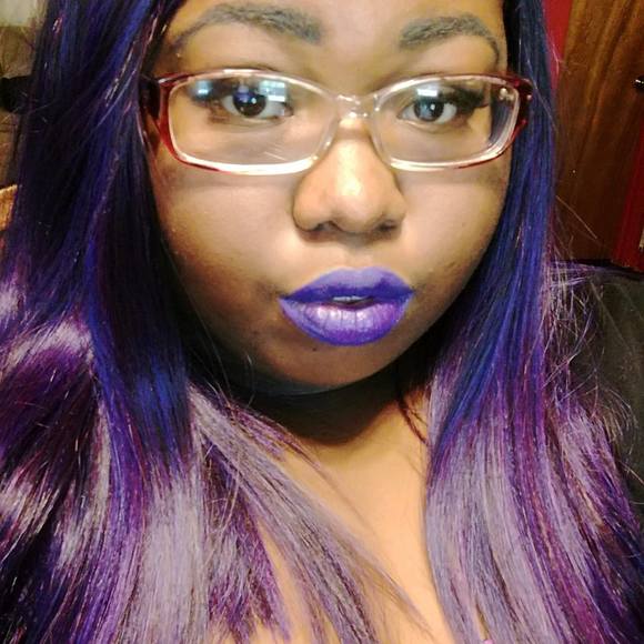 Meet your Posher, Myesha - Picture 1 of 1